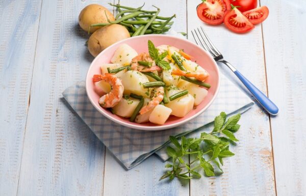 Salade de pommes de terre aux crevettes