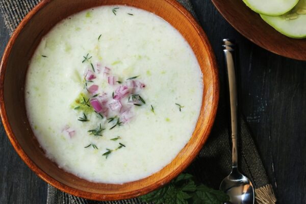 Soupe grecque au concombre